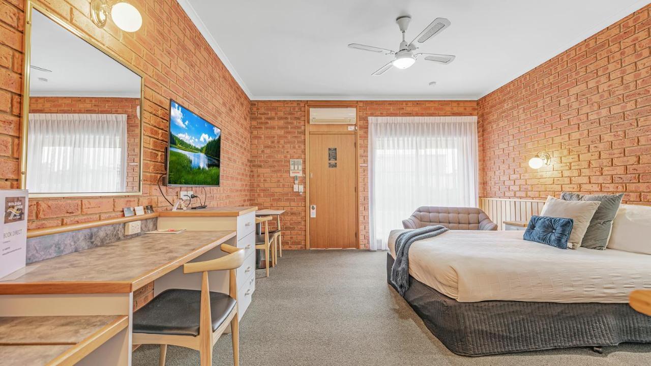 Golden River Motor Inn Moama Exterior photo