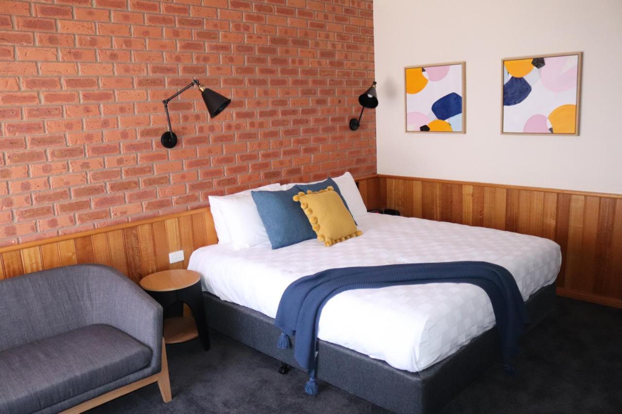 Golden River Motor Inn Moama Exterior photo