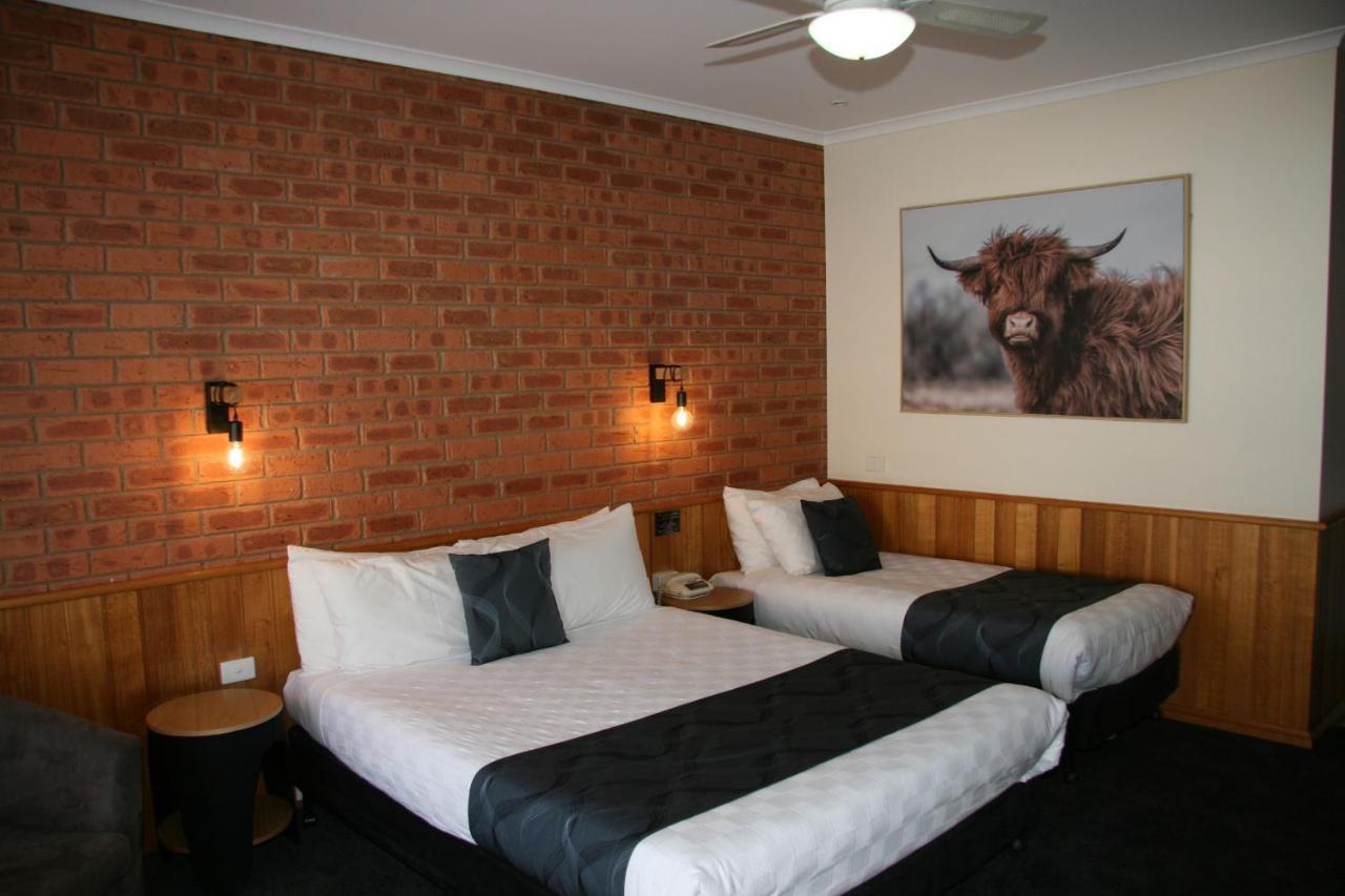 Golden River Motor Inn Moama Exterior photo